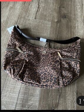 lululemon Brown Leopard Print Slouchy Sling Bag 6L